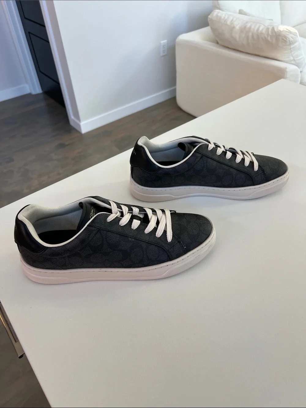 Coach high line signature C logo print charcoal black lace up sneakers 11